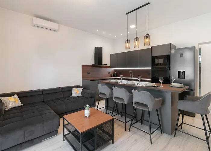 Apartments Angelo